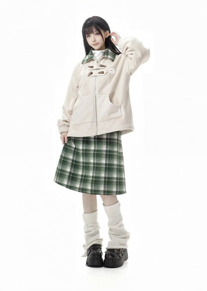 グリーンのチェック柄スカート