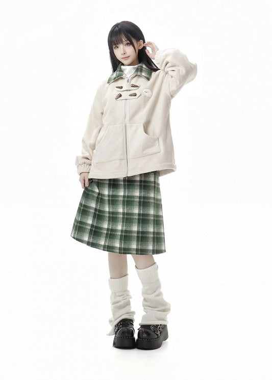 グリーンのチェック柄スカート