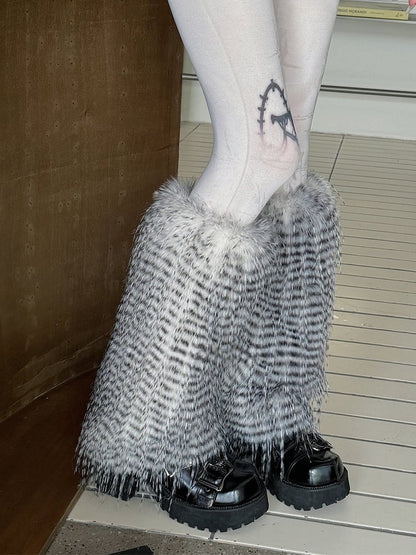 Weiß/Grau/Kaffee Y2K Shaggy Beinwärmer