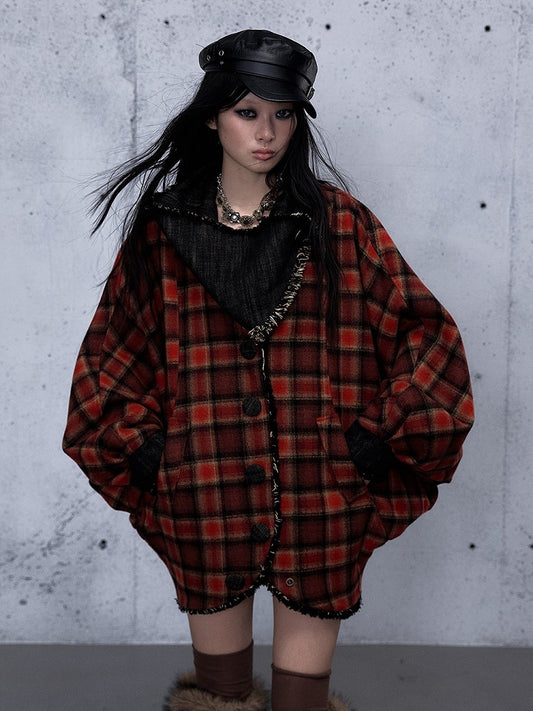 Vintage Snap-button Front Jacket Sleeves Red Batwing Closure with Punk Reversible Denim