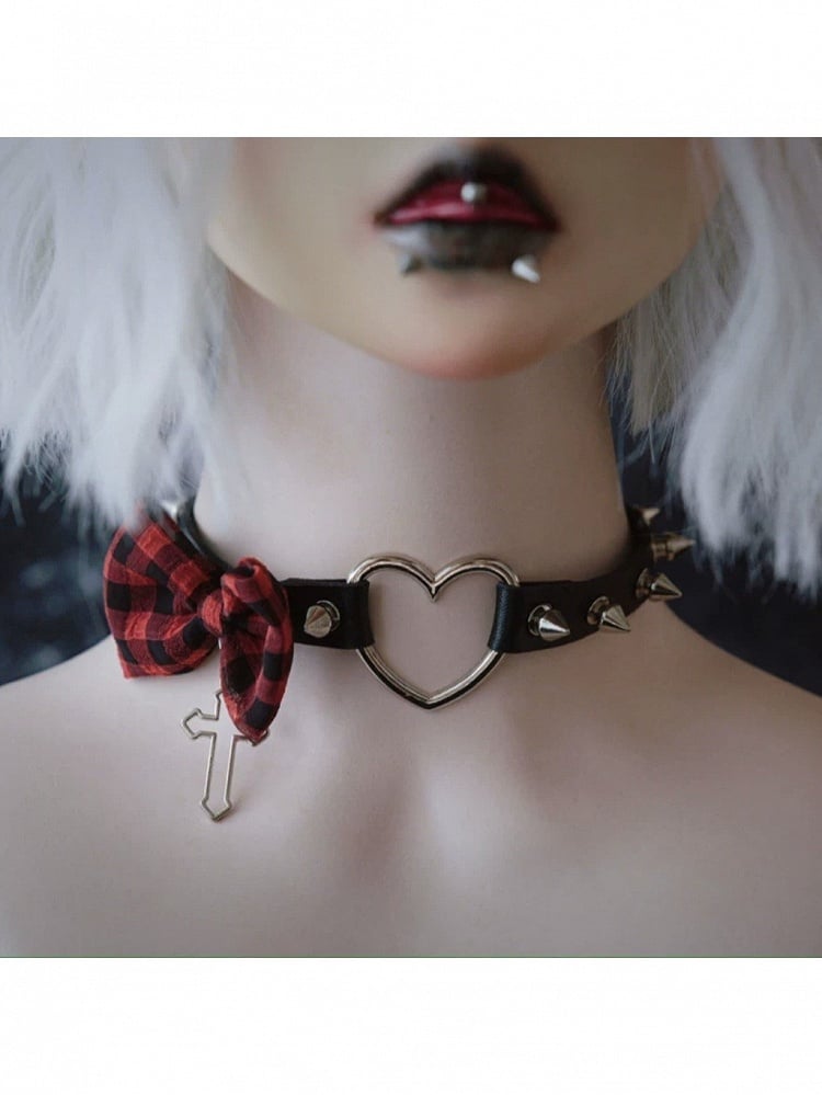 Punk Spike Bow Choker