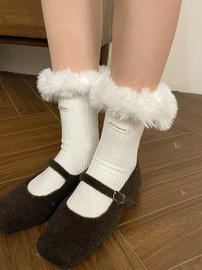 Sweet Plush Trim Calf Socks