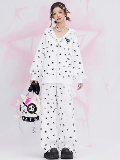 Weiße Freizeithose mit Katzenpfoten-Muster und geradem Bein