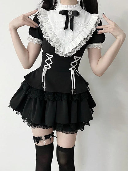 ショートフリルブラックスリーブホワイトネックラインゴシッククロスレースアップチャームドレスロリータ