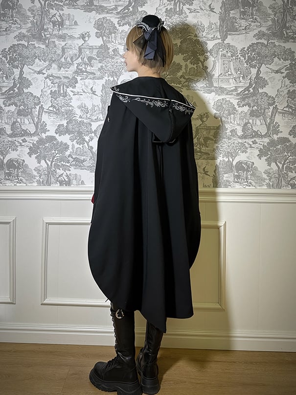 Zip Black Embroidery Ouji Detail Lolita Cloak Hood