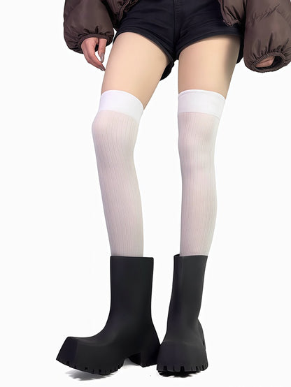 Weiß/Schwarz bedruckte Overknee-Strümpfe