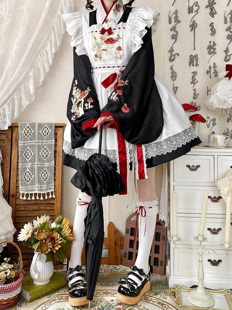 Mushroom OP Black Crossover + Ausschnittstickerei und Bunny Schürze Han Lolita