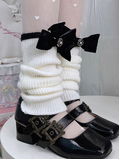 Bowknot With Details Black Black/White Leg Sleeves