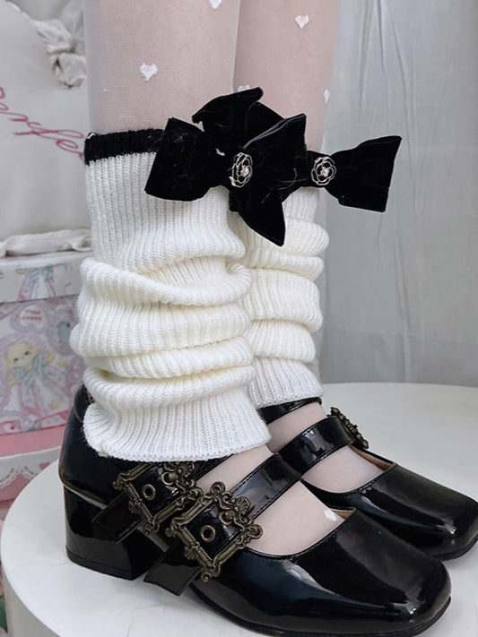 Bowknot With Details Black Black/White Leg Sleeves