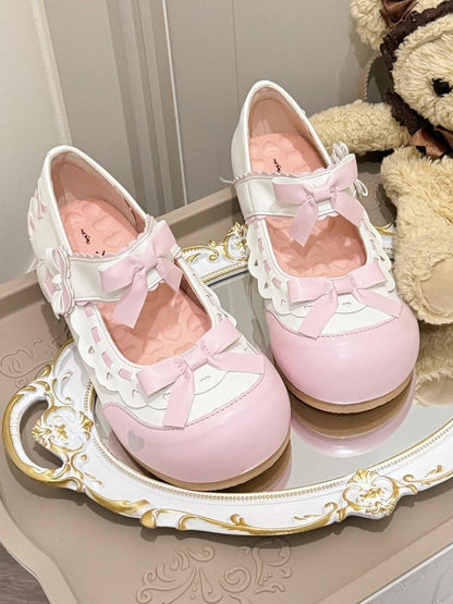 Trim with Pink in Scalloped PU Flats