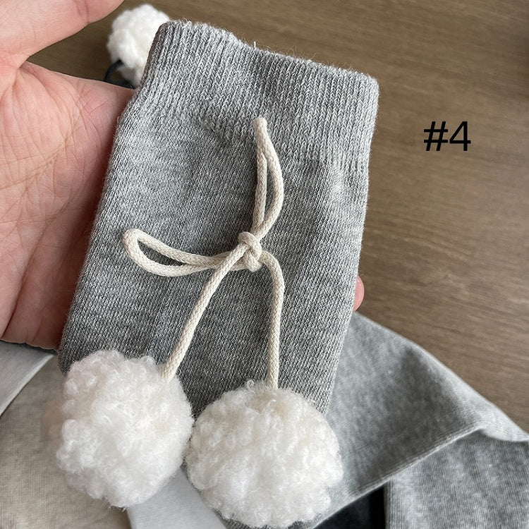 Cute Overknee Stockings With Pompons