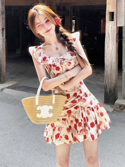 White Holiday Dress with Red Rose Print - Qchiwawameme