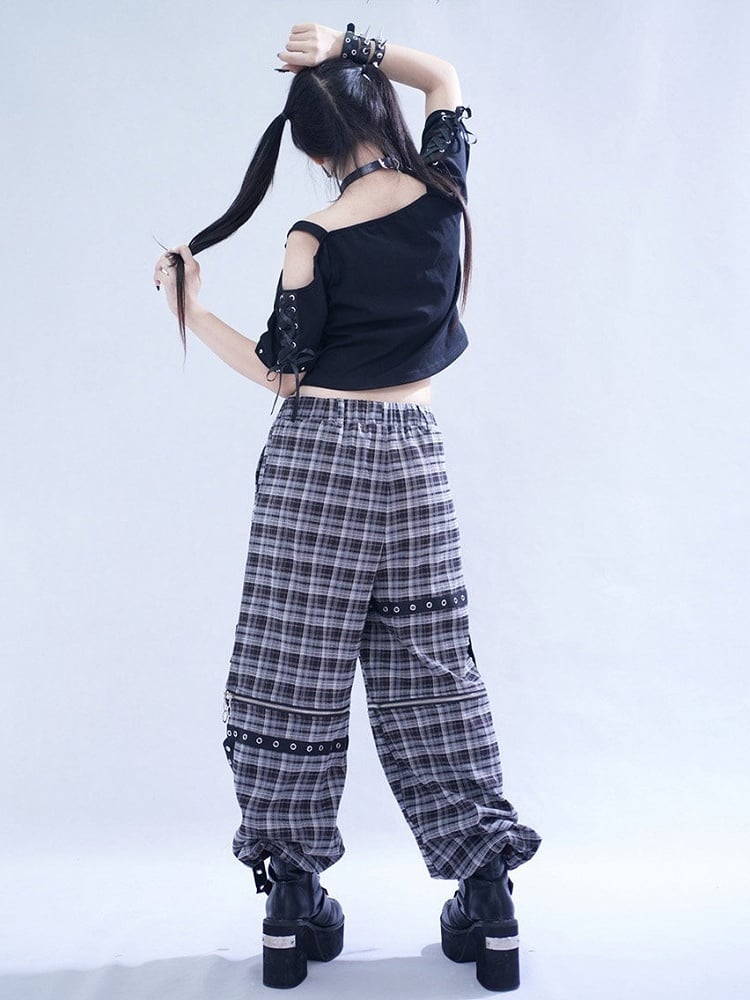 Black Plaid Pants with Detachable Legs & Chain Accents - Tribuo Flos