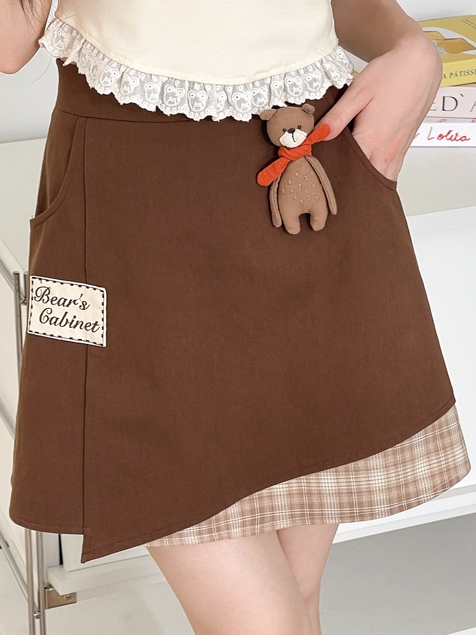 Plushie Brown Letter Embroidery Applique Plaid Skirt with Hem Bear