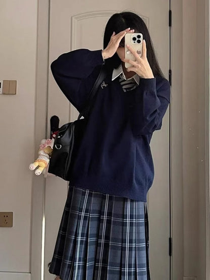 Blue/Black/Gray/White V-neck Embroidery Sweater Letter