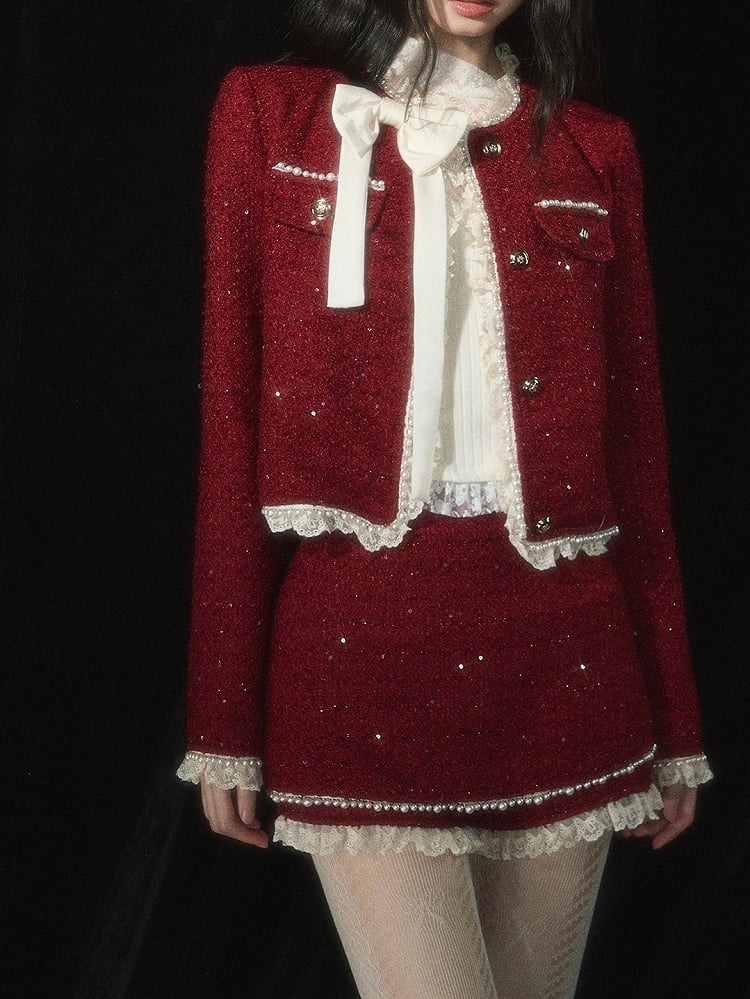 Weihnachtsrote Tweed-Kurzjacke mit Spitzenbesatz, Schleife und Perlendetails