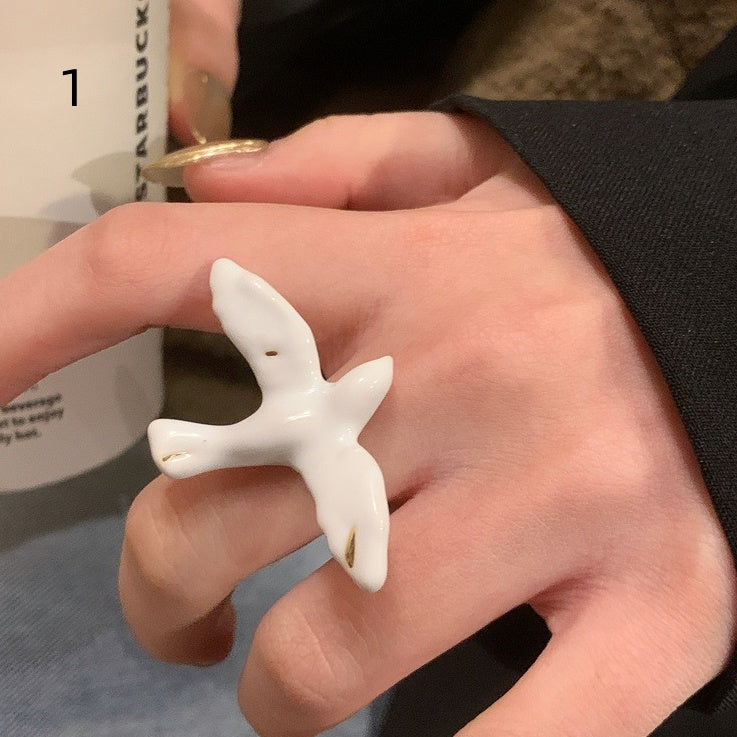 Dove Black/White Y2K Ring/Necklace