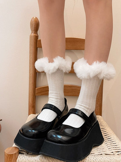 Fuzzy Pattern Socks White/Black Trim Diamond