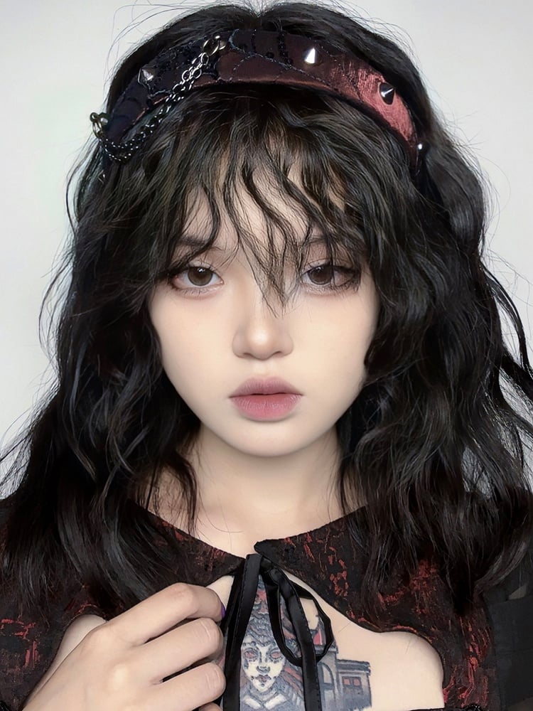 KC Chain Web Gothic Red Rivet Spider Detail Metal