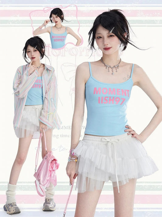 ブルーレタープリントのビタースイートキャミトップ