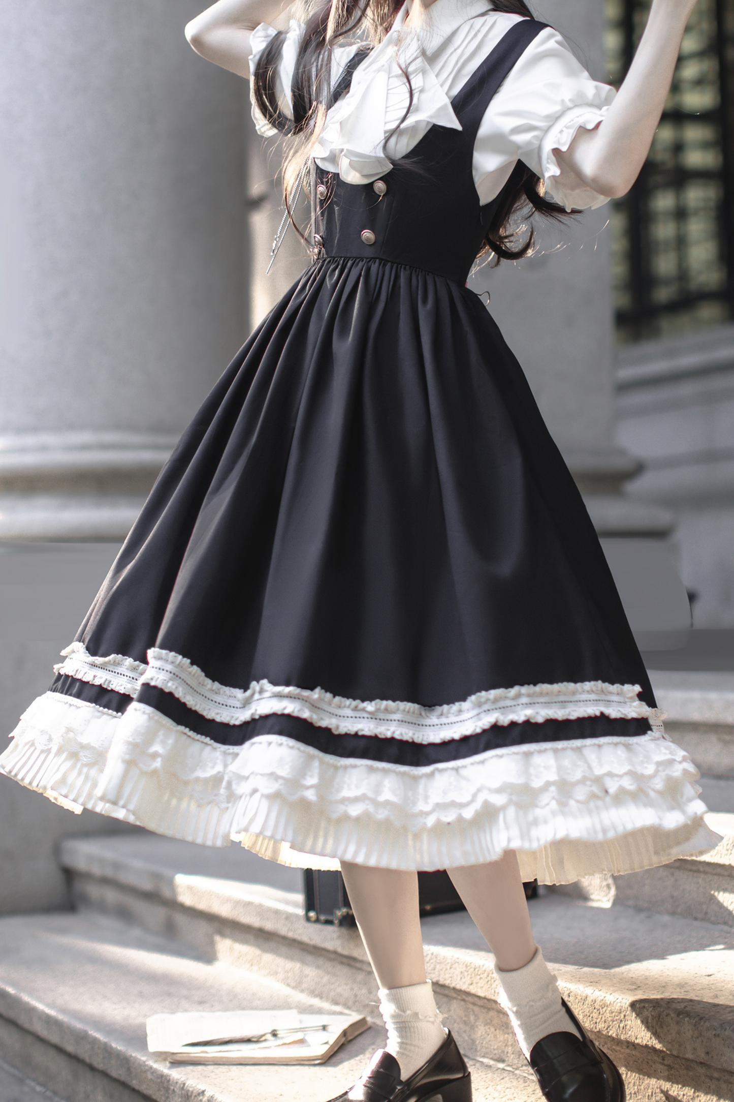 ベスト 英国アイテム ライトリザーブ レトロ カレッジスカート シャツ リボン + ロースタイル ブローチ ネクタイ