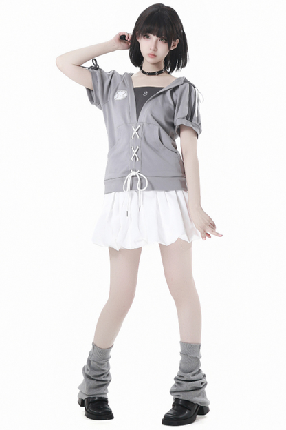 フード付きスカート レースアップトップス + ゆったりTシャツバルーン