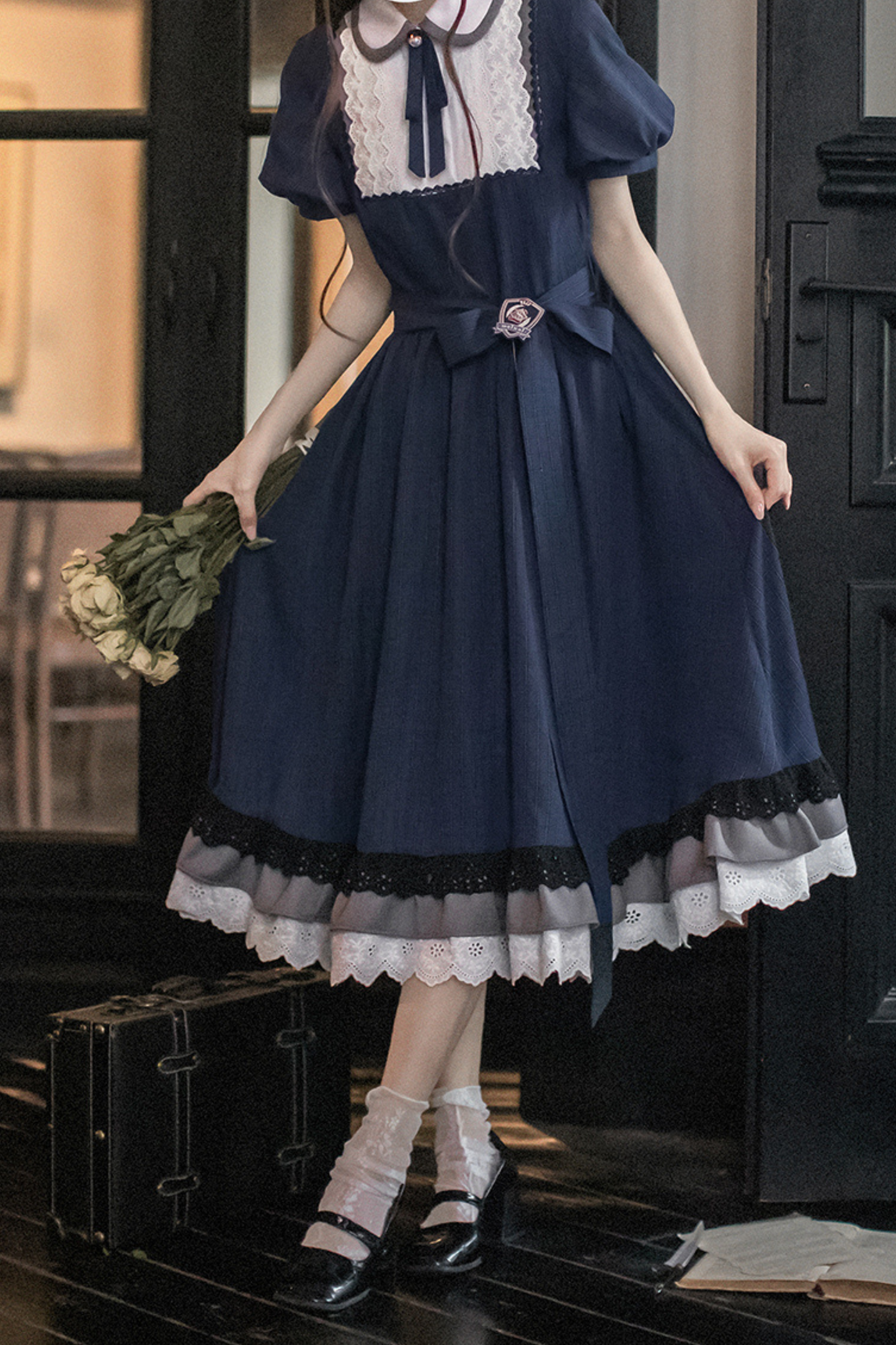 Kleid Marineblau Brosche Elegant Retro Blau + Band Schlank