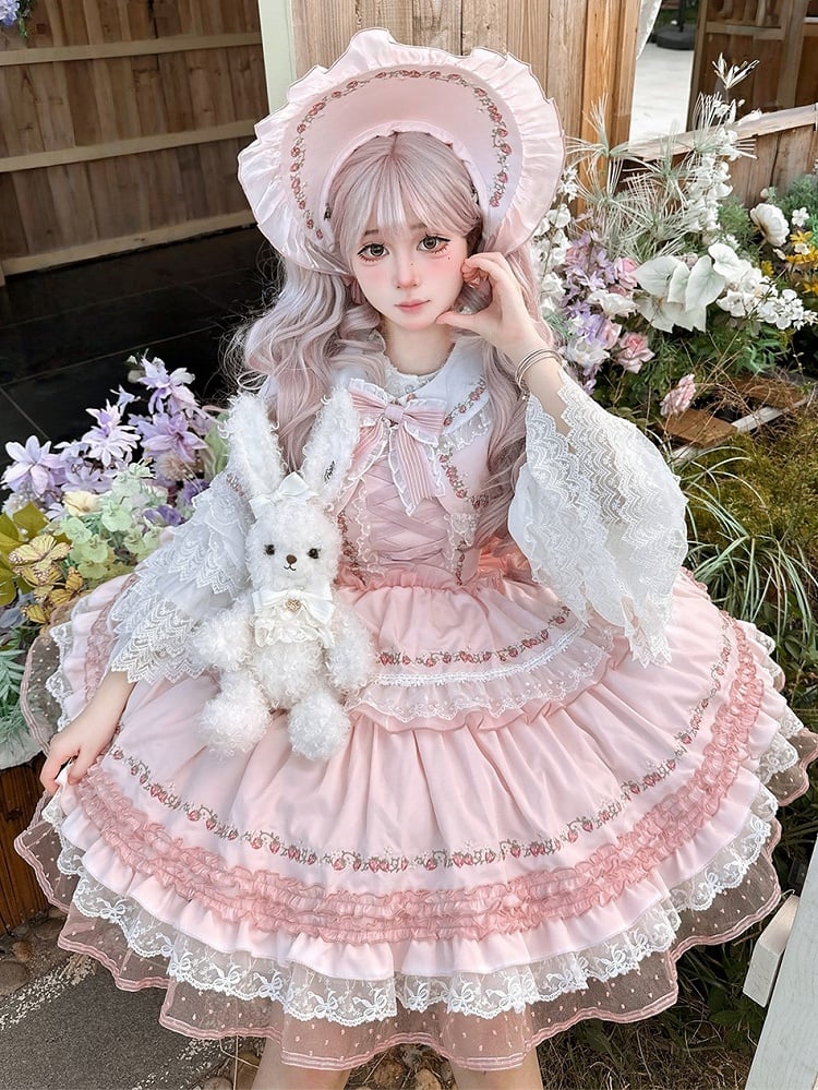 Pan Trim Pink Dreams with Strawberry Collar Peter Cape Twill Lace