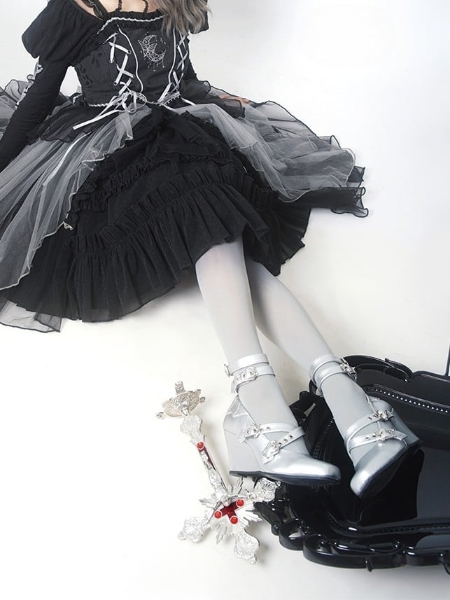 with Wedge Coffin-shaped Silver Design White Toe Gothic Crisscross Buckles Mary Square Janes