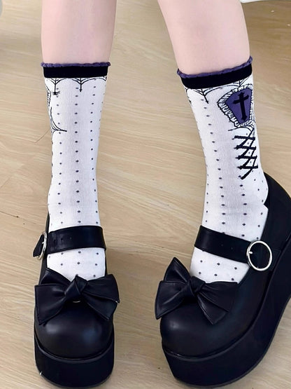 Lolita-Socken mit weißem Punktmuster und Gothic-Kalbsmuster, lila Kreuzdruck, dunkler Sarg