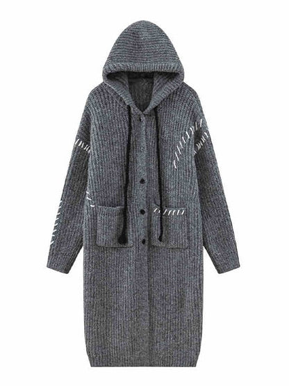 グレーのロングフードカーディガン