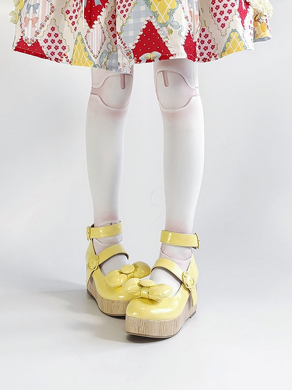Buckle Platforms at Bow Yellow PU - Heart Top Sweet