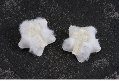 Weiße handgefertigte Haarspangen in Form eines Kreuzsterns aus Plüsch