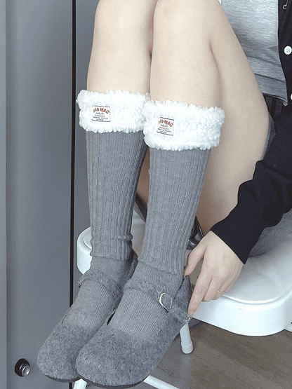 ホワイト/ブラック スイートプラッシュカーフソックス