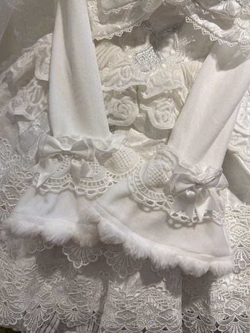 White Cuffs Top Details Lolita Bow and Plush with Long-Sleeve
