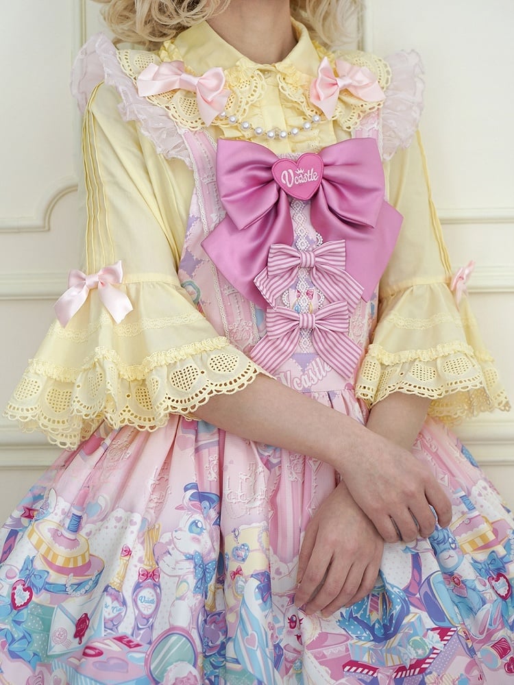 イエローのラウンドフラットカラーベルスリーブコットンブラウス