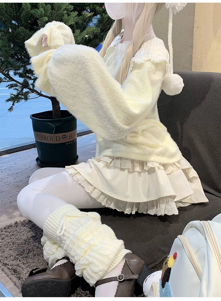 イエローのラウンドフラットカラーセーター+ホワイトカーディガン+ダブルトリプルレイヤー裏地付きスカート