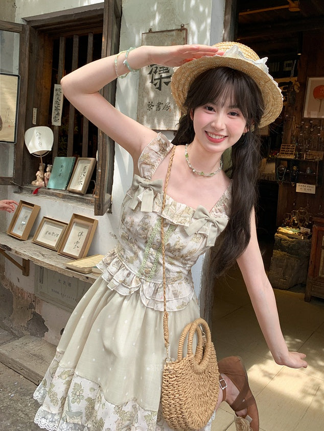 Light Vintage Print Lace Grape Green Elastic Waist Trim