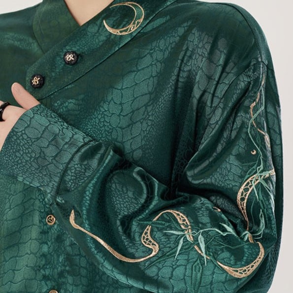 Jacquard Chinese Unisex Snakeskin Shirt Embroidery Style Green with