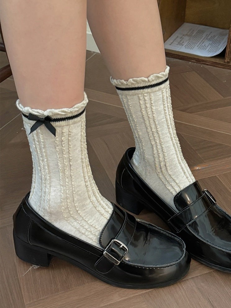 White/Beige/Light Grey/Dark Grey/Black Sweet Bowknot Ruffled Cuff Calf Socks