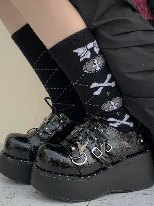 Stud Accents PU Black Shoes - Design Platform Punk with Crackle