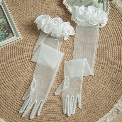 Weiße Handschuhe Tüll