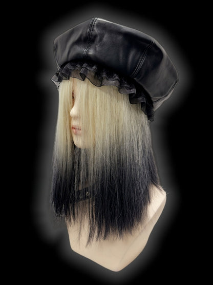 Schwarze Baskenmütze aus PU im Y2K-Stil mit Spitzenbesatz