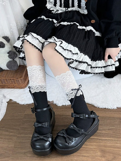 Bow-Embellished Ankle Socks with Contrast Lace Trim - Milkcat Studio