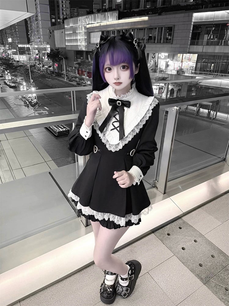 Lace Buckles Trim Two-Piece Top White Kei Set Matching Heart Jirai with Waist | Shorts Black