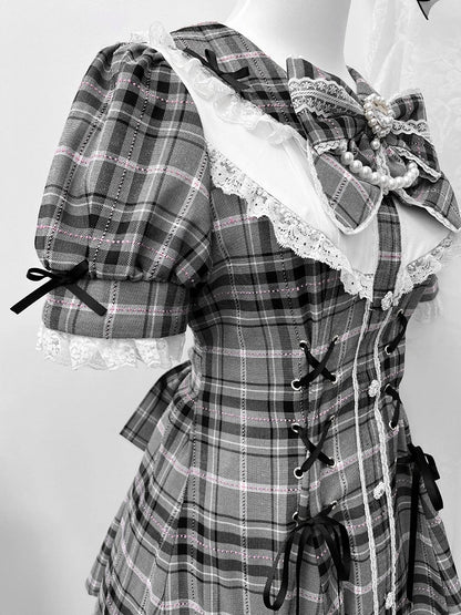 グレーケイチェックウエストラインストーンジライミニドレス+ショーツ装飾セットレースアップディテール