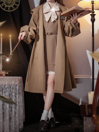 Khakifarbener Mantel mit Ballonärmeln und langer Kapuze im Preppy-Stil