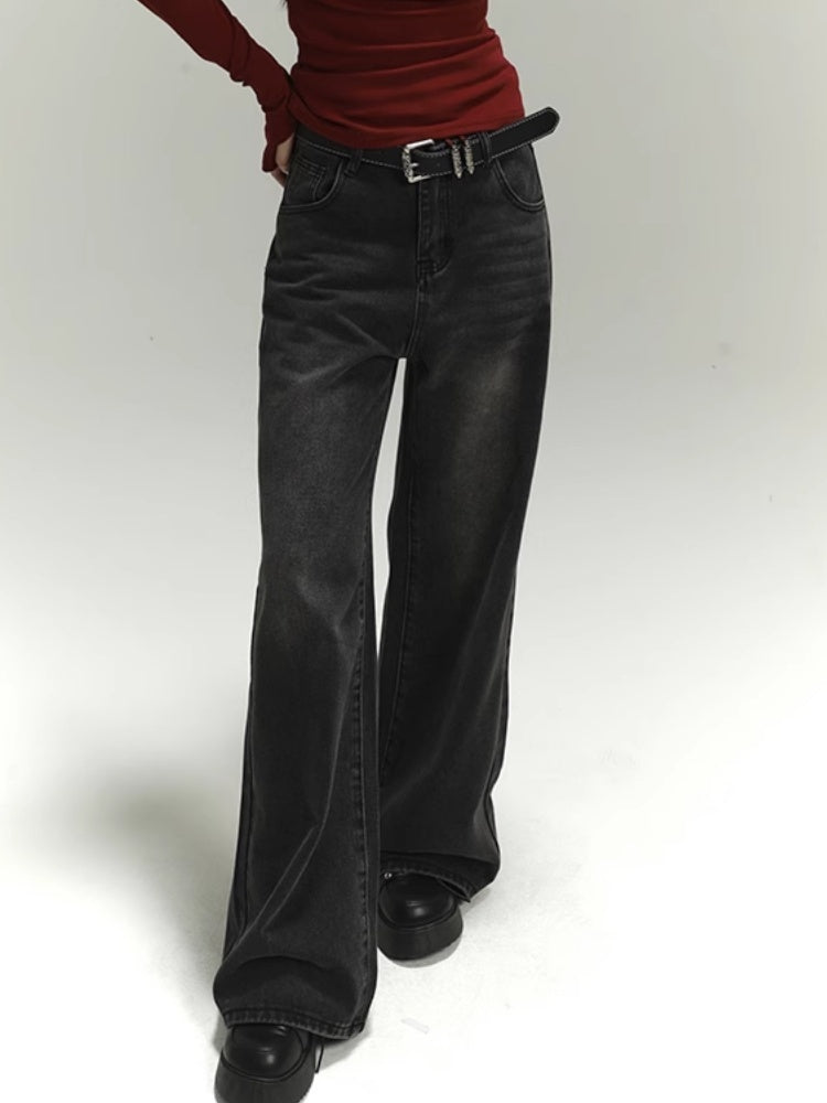 Dunkelgraue, verblasste Vintage-Jeans mit weitem Bein