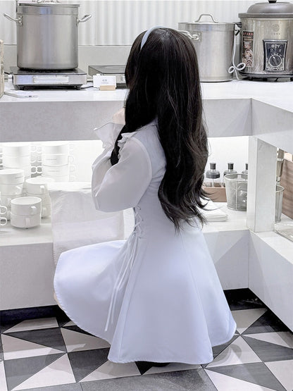 Tenshi Kaiwai – Blaues Jirai Kei-Kleid mit Rüschen, Spitzenbesatz und Schnürdetail an der Taille