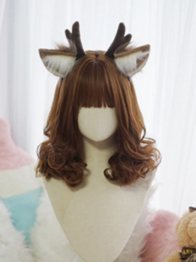 Schwarz/Braun/Rosa Perücke über der Brust mit vollem Pony